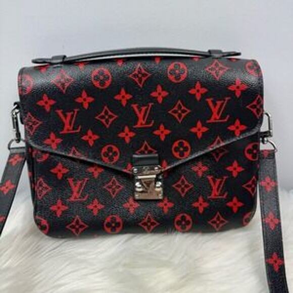 💎✨BEAUTIFUL✨💎Authentic Louis Vuitton Monogram Infrarouge Pochette Metis - Picture 3 of 17